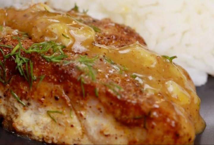 طريقة عمل فيليه السمك بصوص الليمون الشهي طبق لا يقاوم 🍣🍋 .